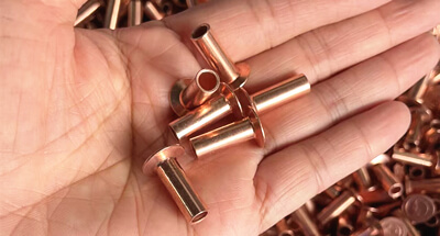 Медные заклепки отправляются в Европу