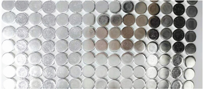 Серебряные контакты являются ключевыми проводящими компонентами.